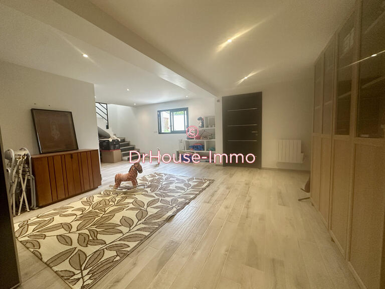 Villa Saint-Marcel-lès-Valence - 4 bedrooms - 204m²