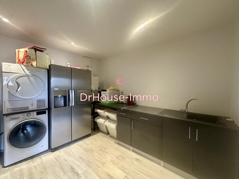 Villa Saint-Marcel-lès-Valence - 4 bedrooms - 204m²