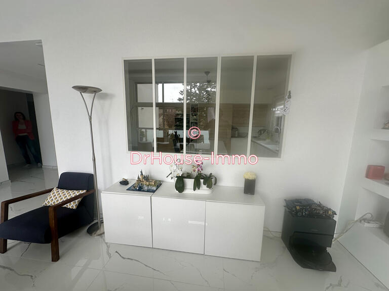 Villa Saint-Marcel-lès-Valence - 4 bedrooms - 204m²