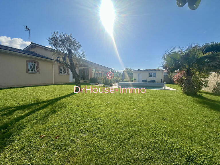 Villa Saint-Marcel-lès-Valence - 5 chambres - 162m²
