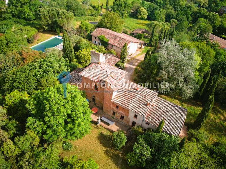 Maison Saint-Marcel-Paulel - 6 chambres - 350m²