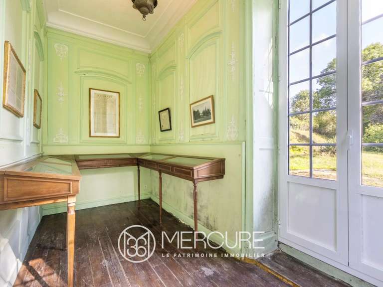 Maison Saint-Marcellin - 8 chambres - 739m²