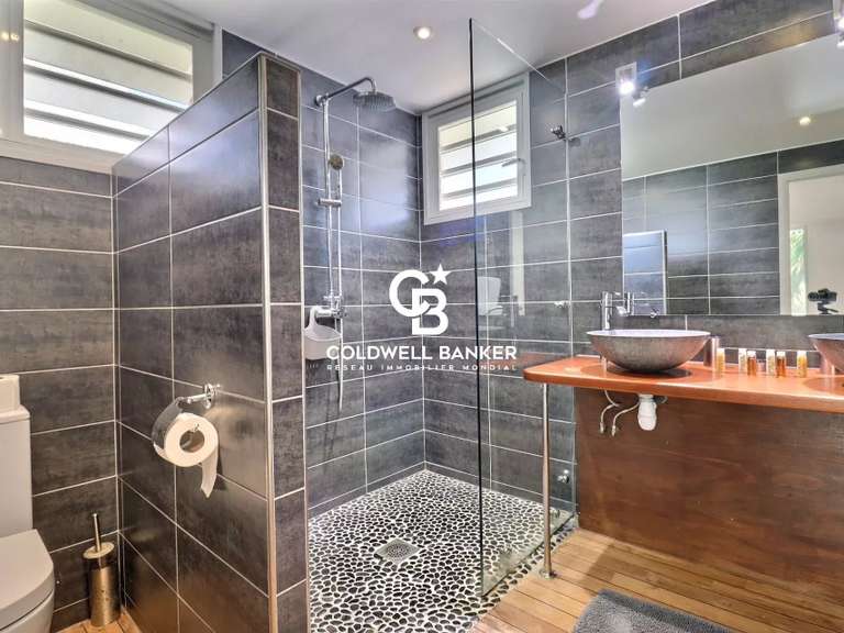 Propriété Saint-Martin - 7 chambres - 674m²