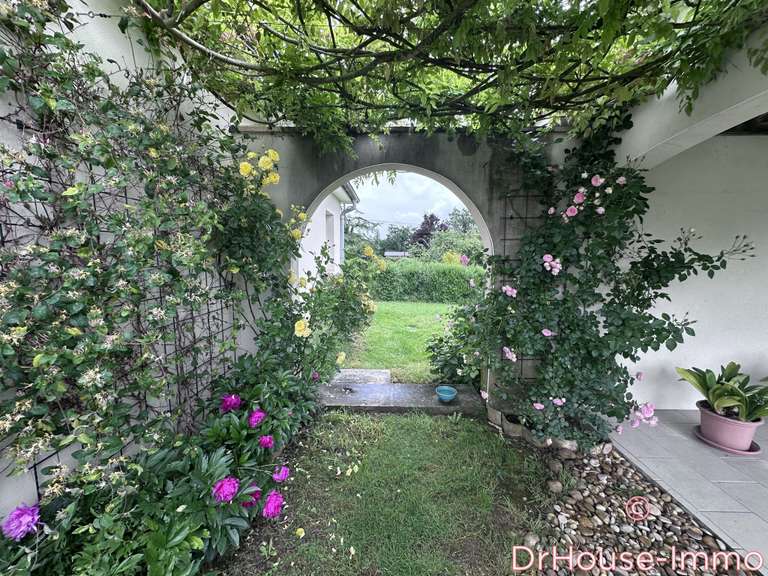Villa Saint-Martin-Belle-Roche - 4 chambres - 210m²