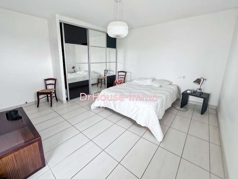 Villa Saint-Martin-Belle-Roche - 4 chambres - 210m²