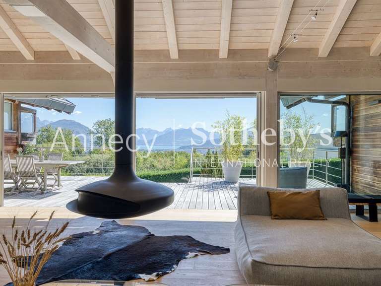 Maison Saint-Martin-Bellevue - 5 chambres - 340m²