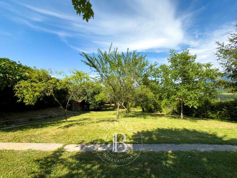 Maison Saint-Martin-Bellevue - 4 chambres - 168m²