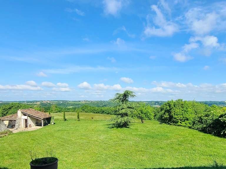 Propriété Saint-Martin-de-Beauville - 6 chambres - 490m²