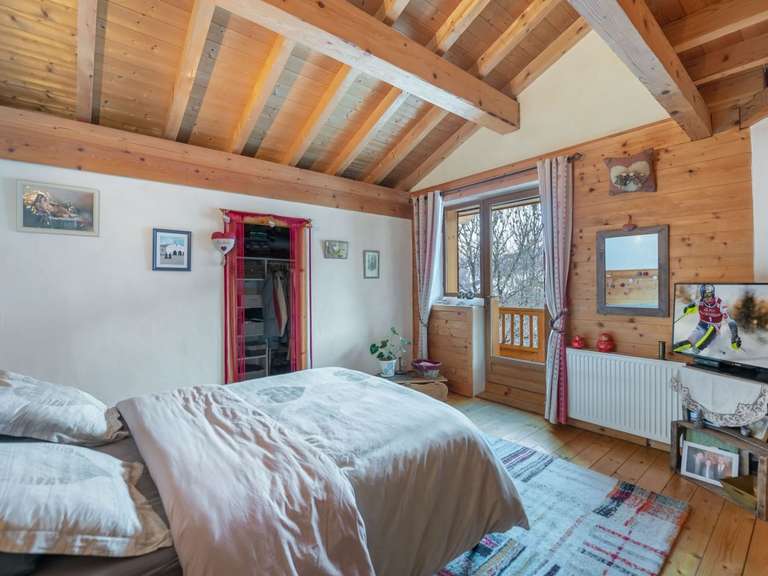 Maison Saint-Martin-de-Belleville - 4 chambres - 185m²