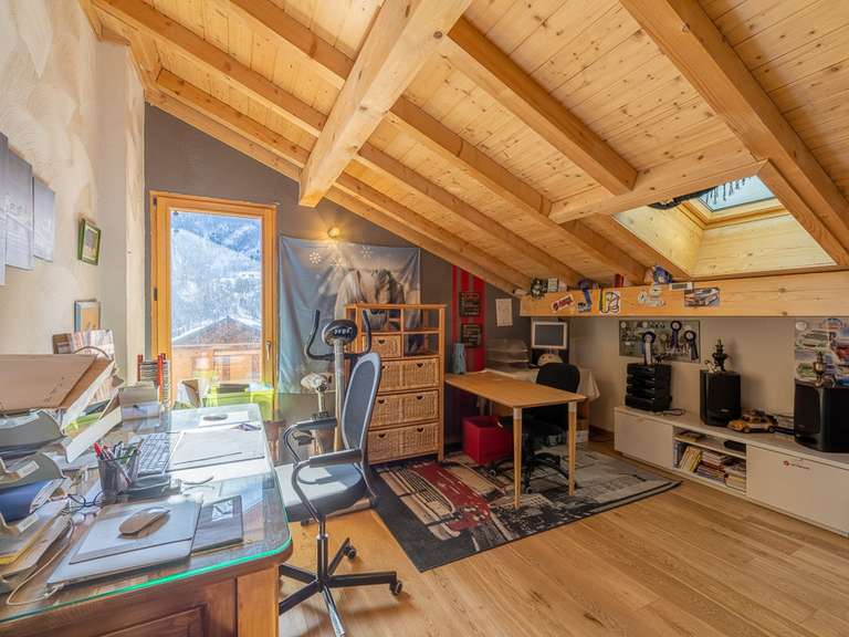 Maison Saint-Martin-de-Belleville - 5 chambres - 195m²