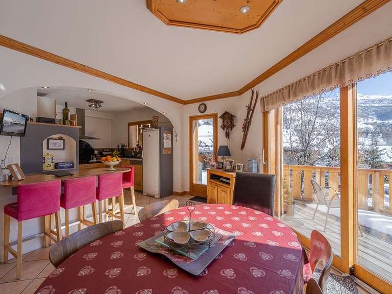 Maison Saint-Martin-de-Belleville - 5 chambres - 195m²