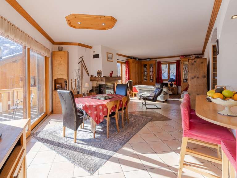 Maison Saint-Martin-de-Belleville - 5 chambres - 195m²
