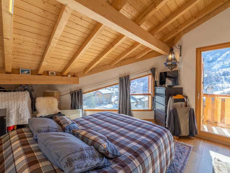 Maison Saint-Martin-de-Belleville - 5 chambres - 195m²