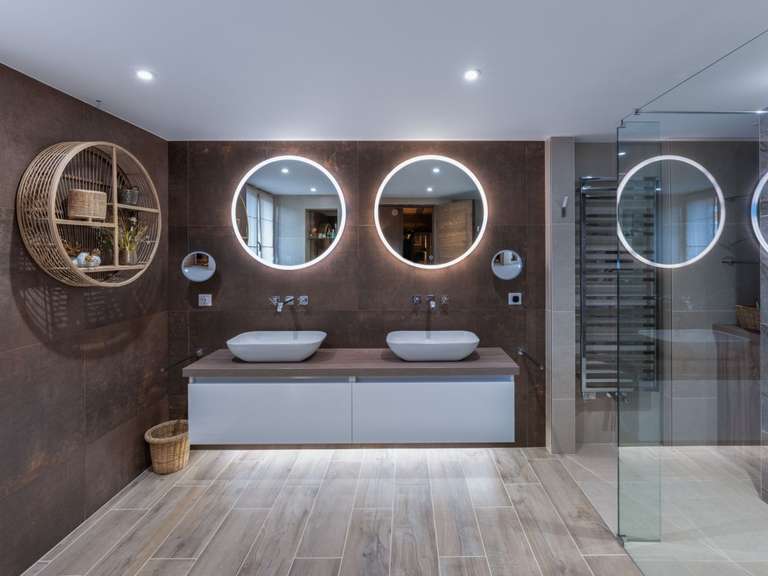 Maison Saint-Martin-de-Belleville - 4 chambres - 325m²