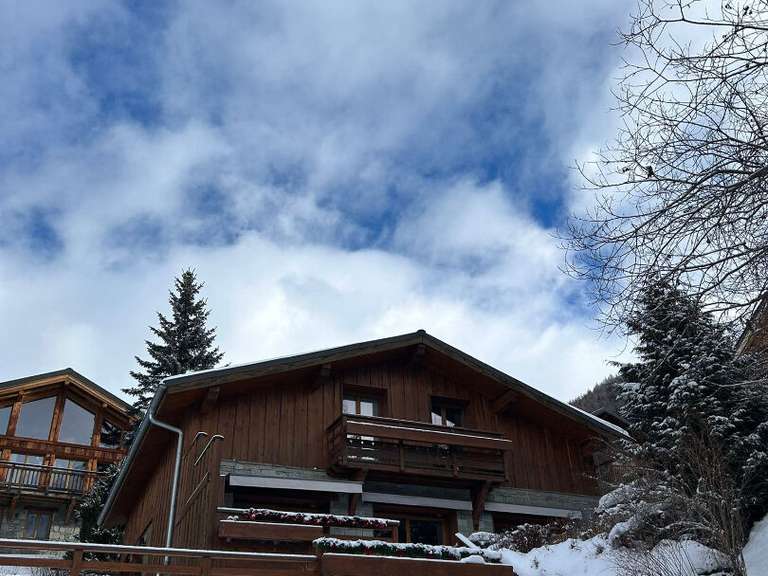 Maison Saint-Martin-de-Belleville - 4 chambres - 199m²