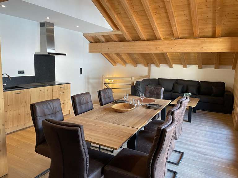 Maison Saint-Martin-de-Belleville - 3 chambres - 183m²