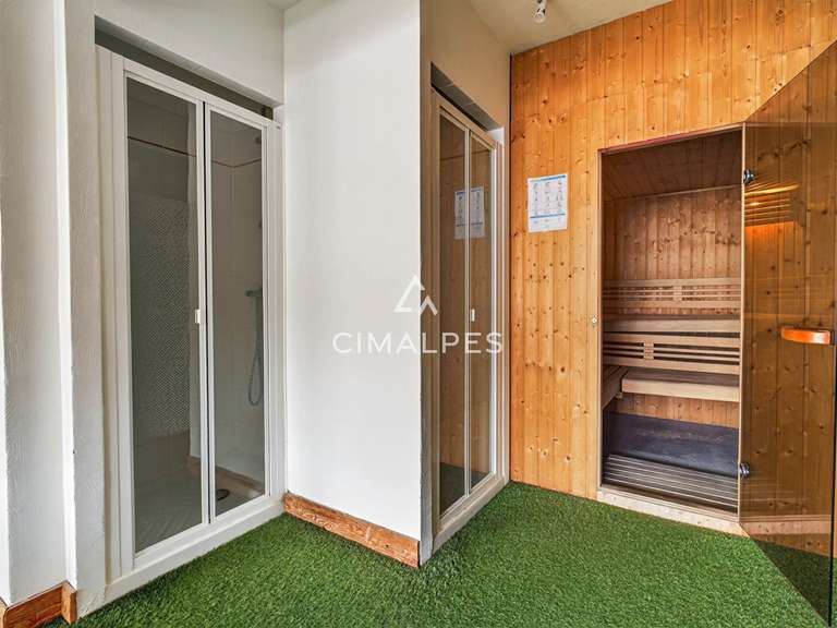 Maison Saint-Martin-de-Belleville - 10 chambres - 288m²