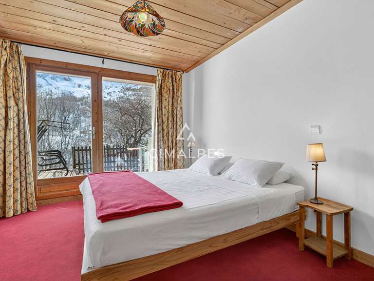 Maison Saint-Martin-de-Belleville - 10 chambres - 288m²