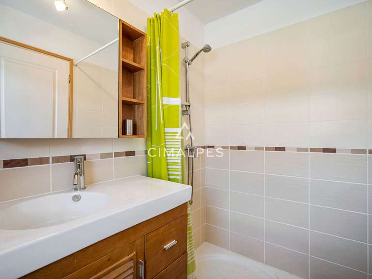 Maison Saint-Martin-de-Belleville - 7 chambres - 189m²