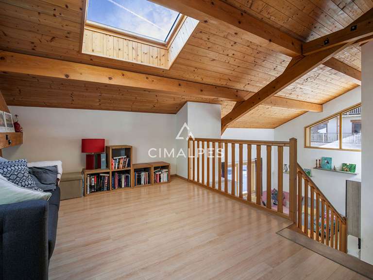 Maison Saint-Martin-de-Belleville - 7 chambres - 189m²