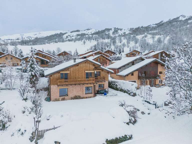 Maison Saint-Martin-de-Belleville - 4 chambres - 185m²