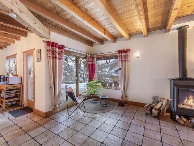 Maison Saint-Martin-de-Belleville - 4 chambres - 185m²