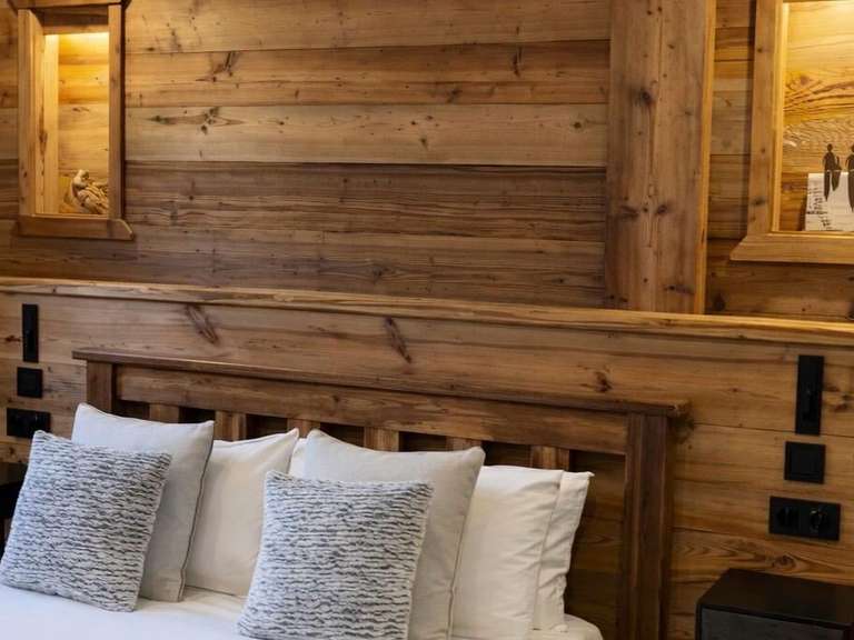 Maison Saint-Martin-de-Belleville - 4 chambres - 208m²