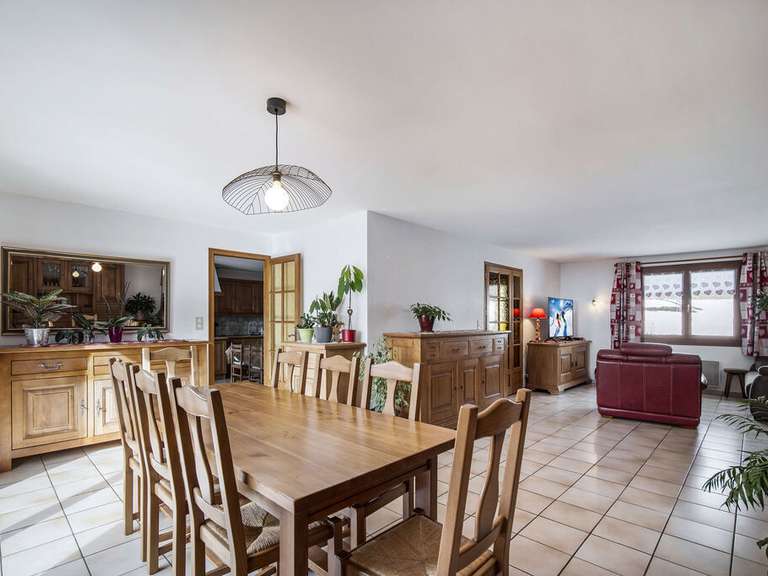 Villa Saint-Martin-de-Belleville - 4 chambres - 165m²