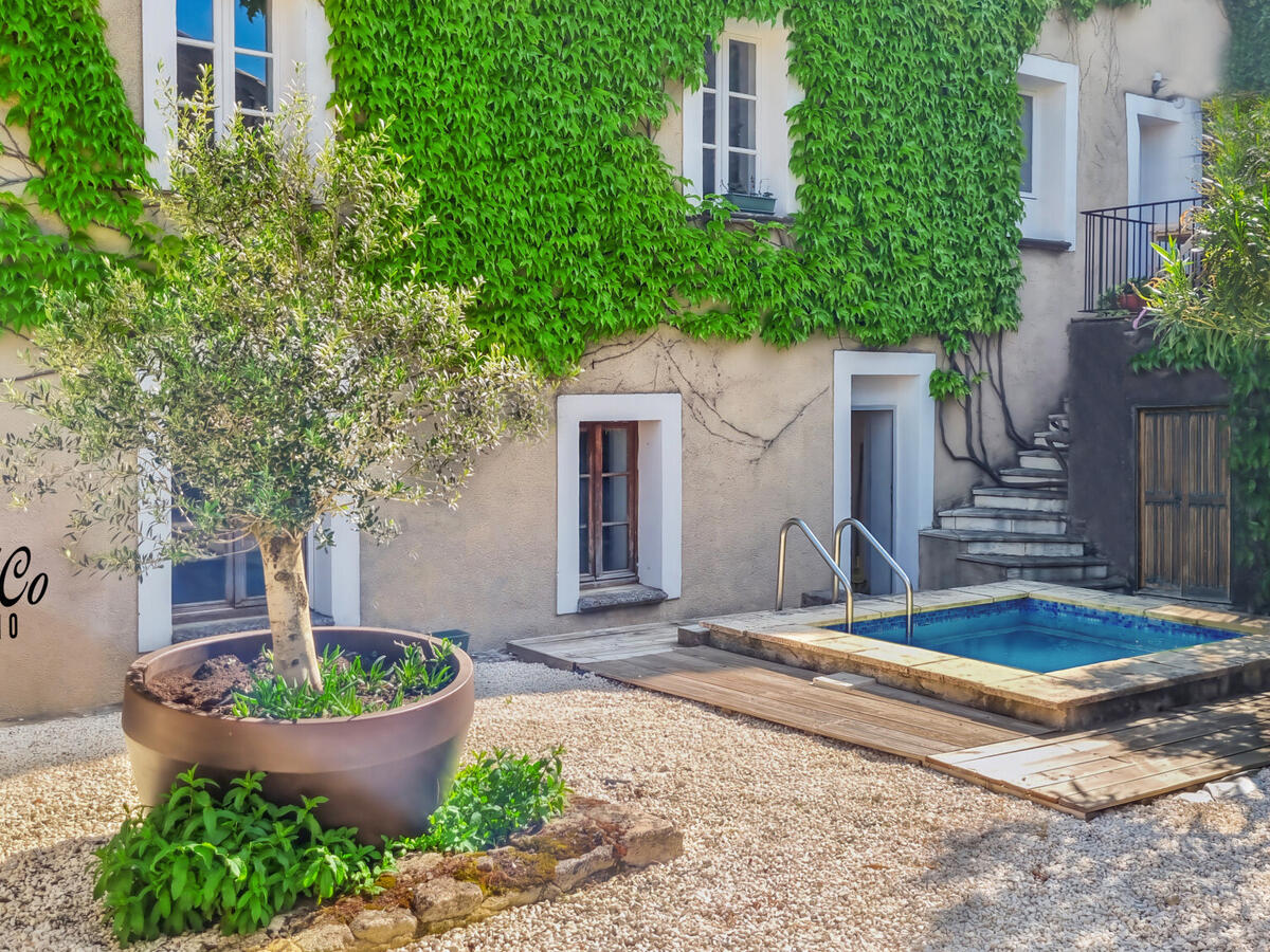 Maison Saint-Martin-de-Castillon