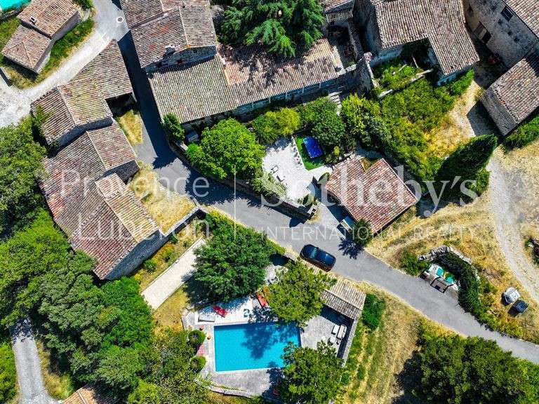 Maison Saint-Martin-de-Castillon - 8 chambres - 446m²