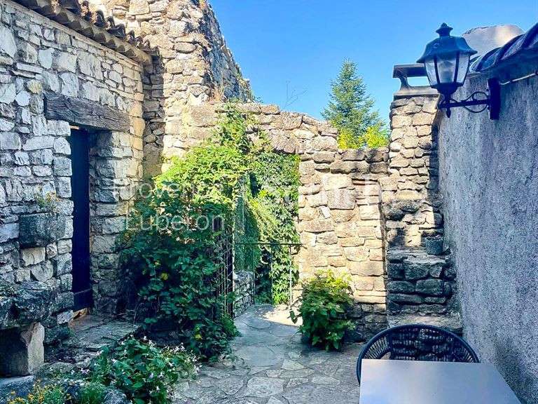 House Saint-Martin-de-Castillon - 8 bedrooms - 446m²