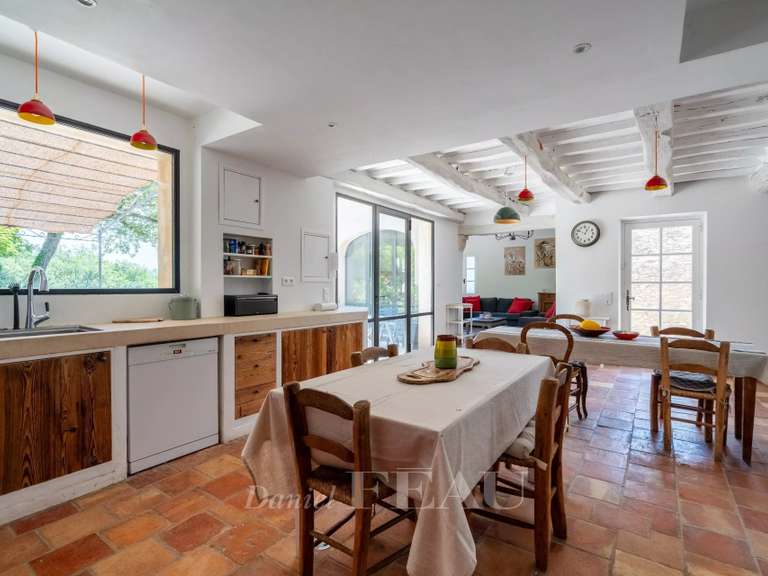 Maison Saint-Martin-de-Castillon - 11 chambres - 382m²