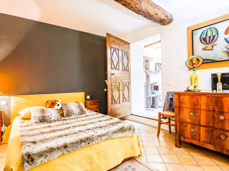 Maison Saint-Martin-de-Castillon - 5 chambres - 307m²