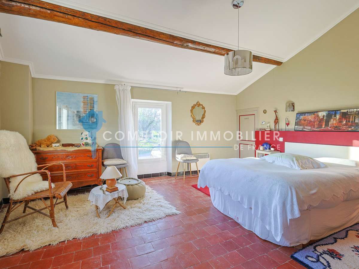 House Saint-Martin-de-Castillon