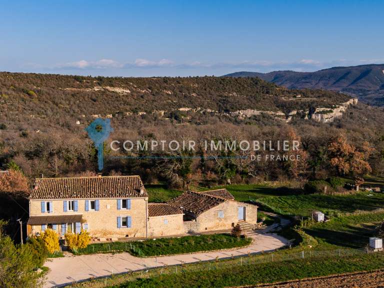 House Saint-Martin-de-Castillon - 5 bedrooms - 235m²