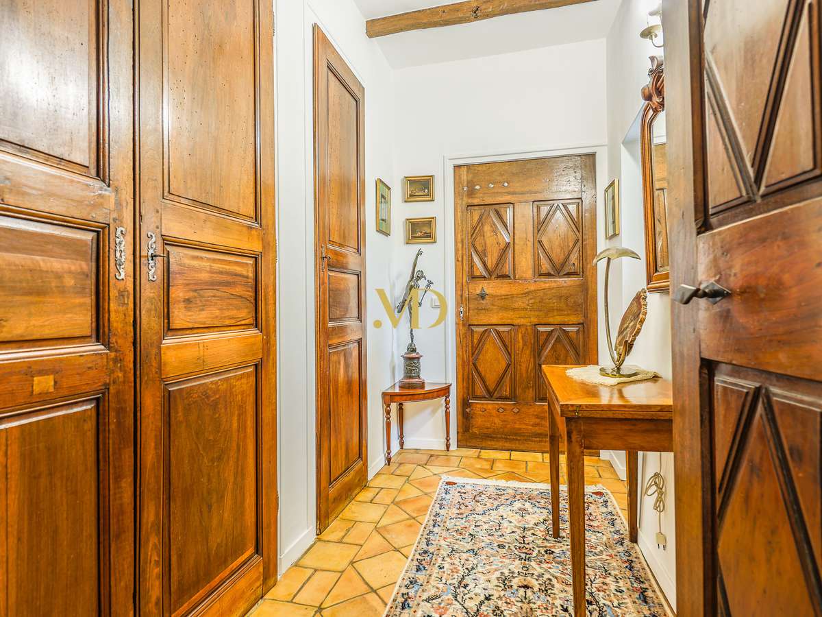 House Saint-Martin-de-Castillon