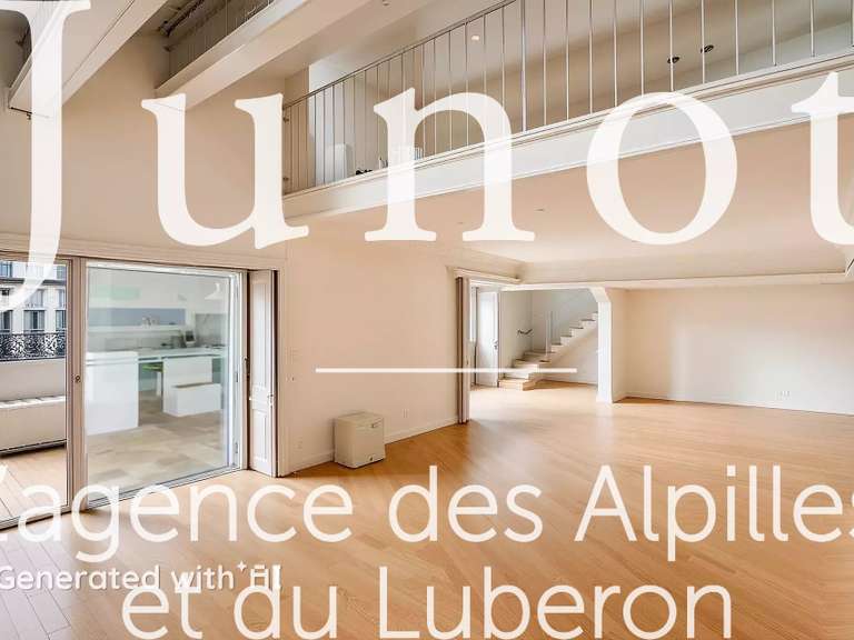 Maison Saint-Martin-de-Crau - 452m²