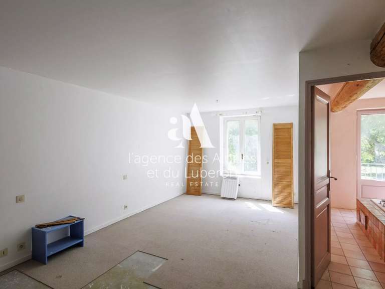 Maison Saint-Martin-de-Crau - 452m²