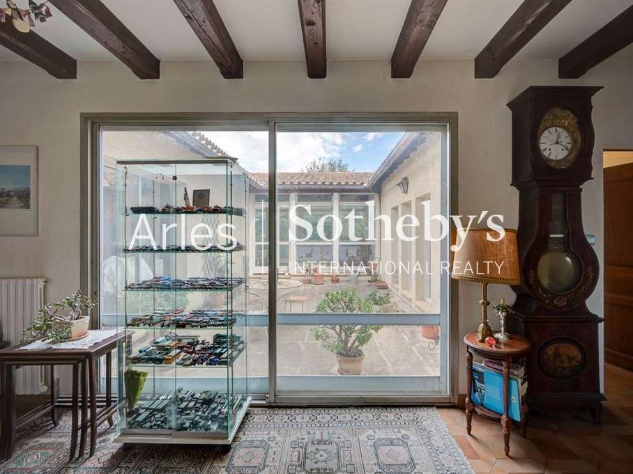 House Saint-Martin-de-Crau