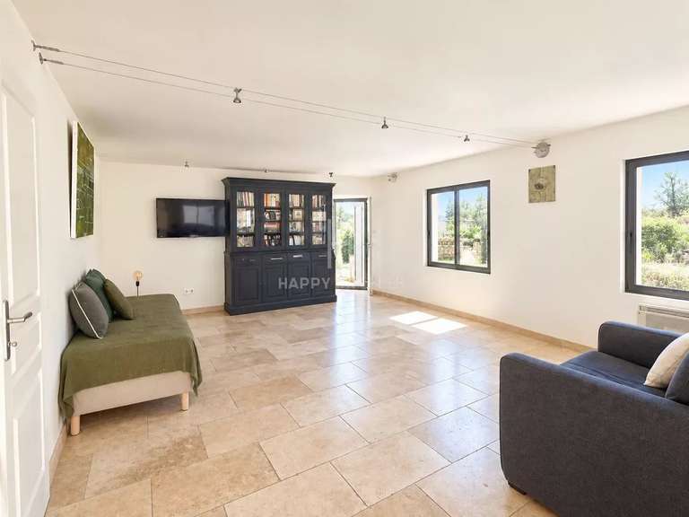Maison Saint-Martin-de-Crau - 2 chambres - 130m²