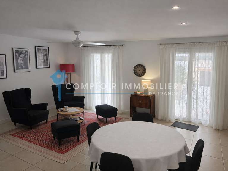 Villa Saint-Martin-de-Crau - 3 chambres - 90m²