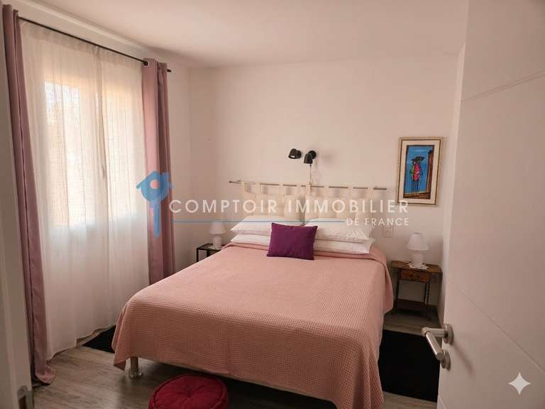 Villa Saint-Martin-de-Crau - 3 chambres - 90m²