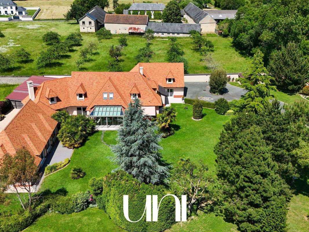 House Saint-Martin-de-Fontenay