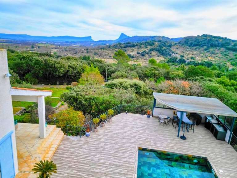 House Saint-Martin-de-Londres - 4 bedrooms - 210m²
