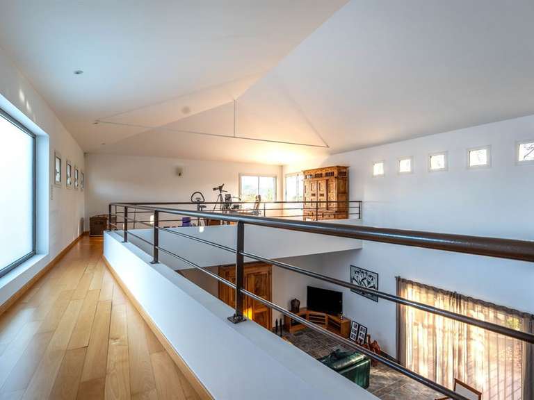 Maison Saint-Martin-de-Londres - 5 chambres - 324m²