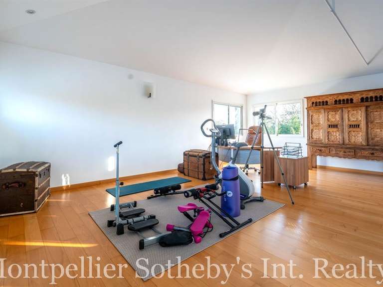 Maison Saint-Martin-de-Londres - 5 chambres - 324m²