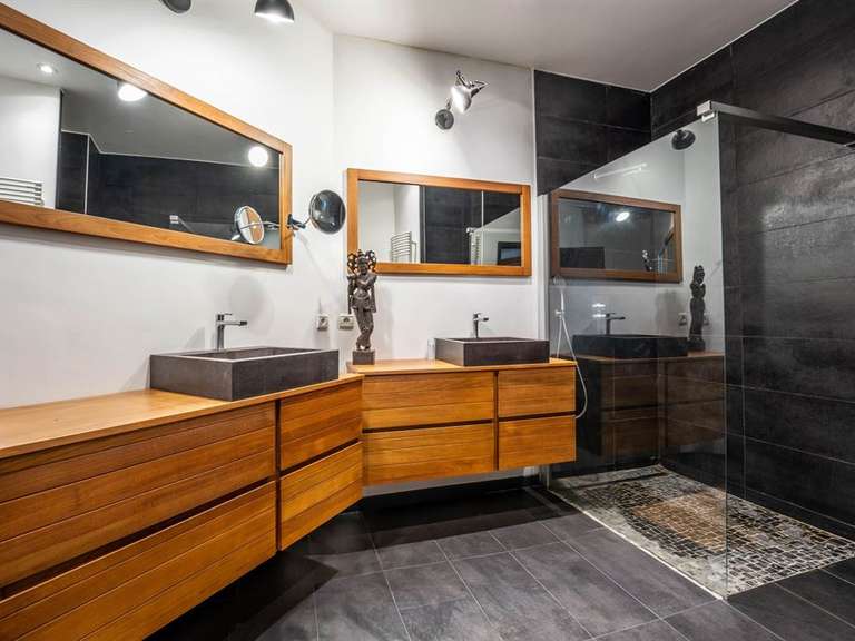 Maison Saint-Martin-de-Londres - 5 chambres - 324m²