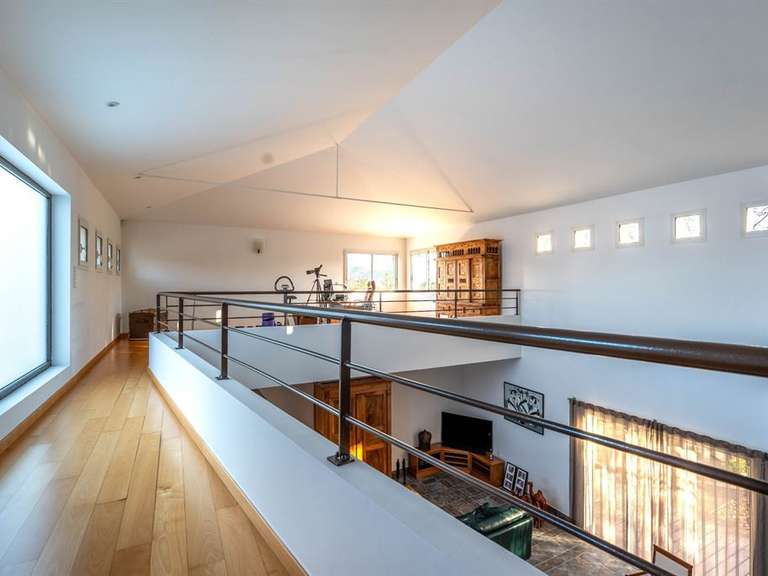 House Saint-Martin-de-Londres - 5 bedrooms - 324m²