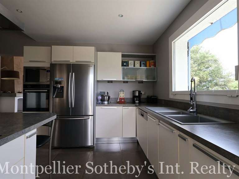 Maison Saint-Martin-de-Londres - 4 chambres - 210m²