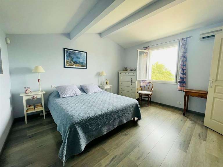 Maison Saint-Martin-de-Londres - 4 chambres - 210m²